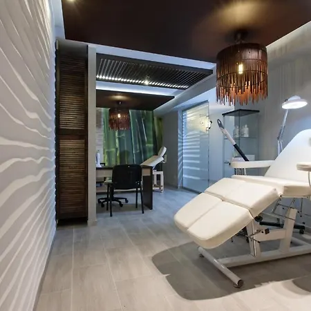 Nawigator Oda ve Kahvaltı Rewal