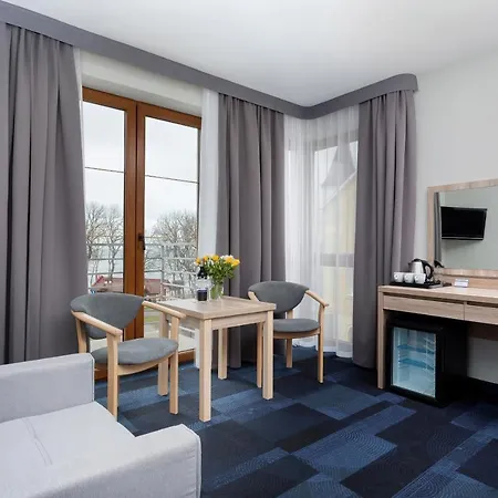 Oda ve Kahvaltı Nawigator 3*